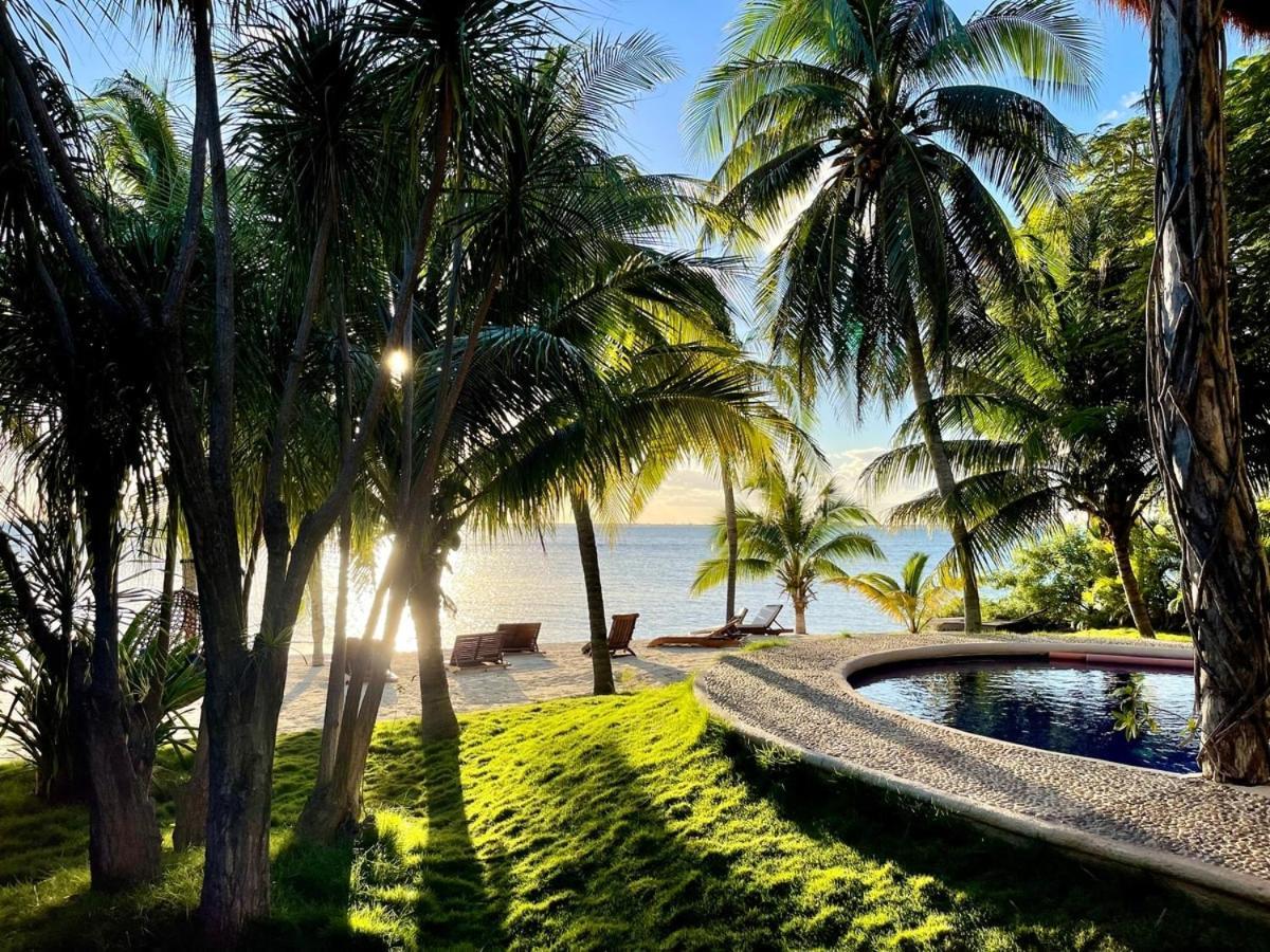Villa Angela อิสลามูเฮเรส ภายนอก รูปภาพ